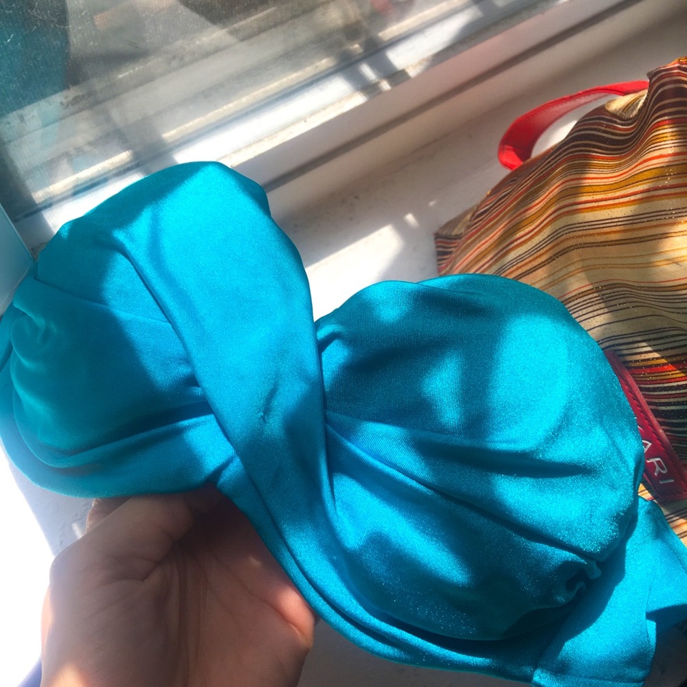Victoria secret bikini top
